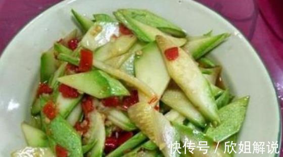 酱炒西葫芦|新鲜多汁，营养健康，补钙又新鲜，让人胃口大开孩子都爱吃