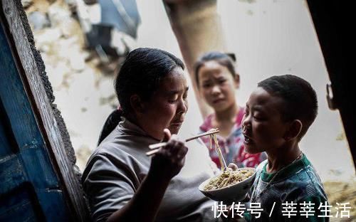 养儿|家长怎样养好一个孩子?李玫瑾:养女要“三避”,养儿有“三忌”