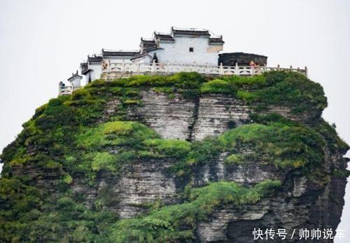 中国最危险的寺庙，悬空近2500米一桥连接两山顶，建造过程成谜