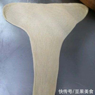 成品|10分钟快手菜一份面团几款面包，做饭不发愁