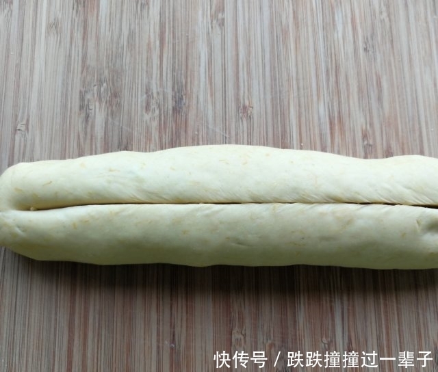 红糖核桃南瓜馒头,香甜又喧软