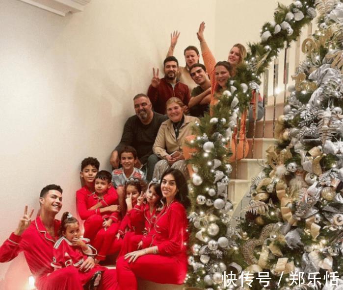 星级餐厅|C罗乔妹坐私人飞机回马德里,共进晚餐+住酒店,英媒:巴黎或签他