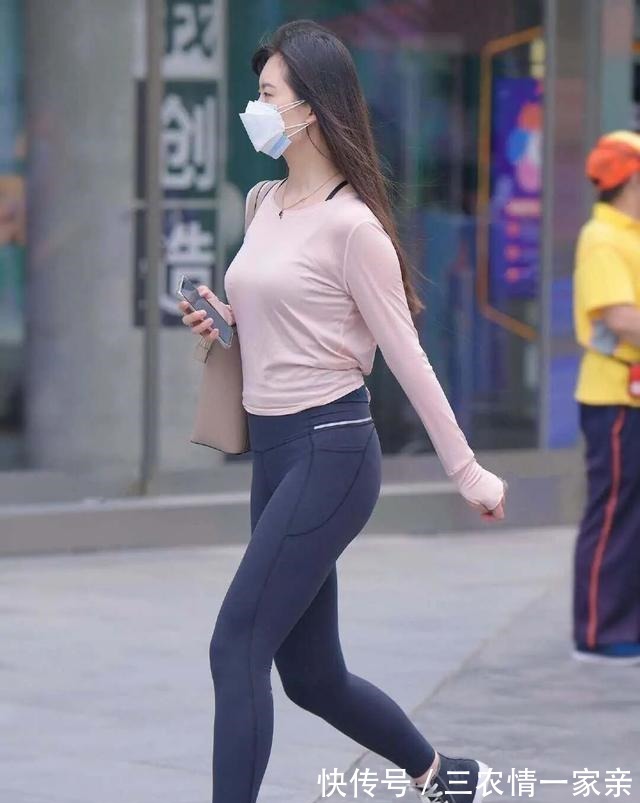 穿搭 青春朝气的瑜伽裤穿搭减龄显气质,配出雍容的气质,清澈甜美!