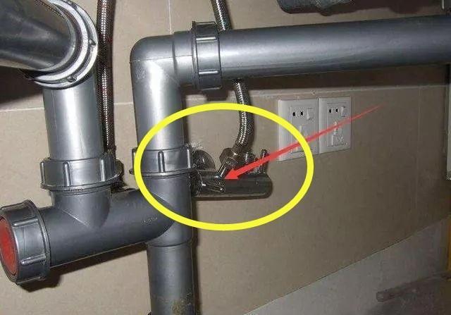 大王|59岁老监理痛解：新房装修19个装修坑！我家中了8个，气得想跳楼