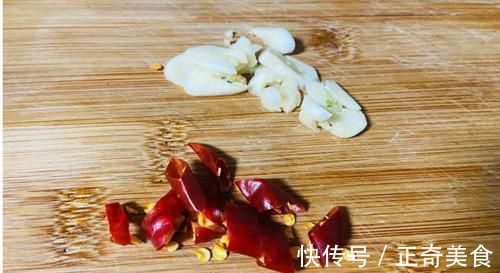 娃娃菜|常吃这道菜,刮油又去火,成本不到5块钱,适合上班族吃