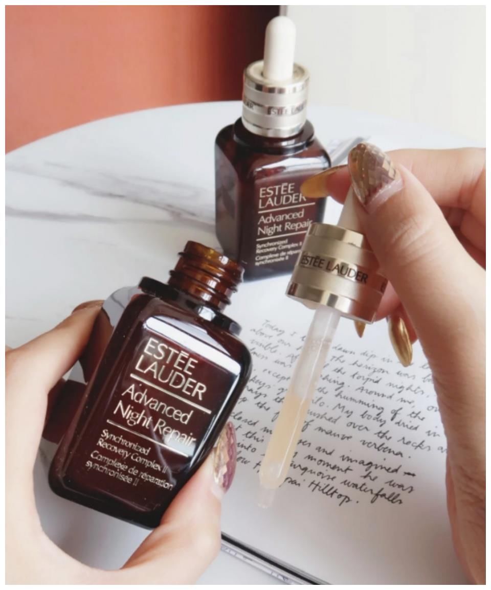 这些美白补水抗氧化精华液：口碑好价格实惠效果好！你值得拥有