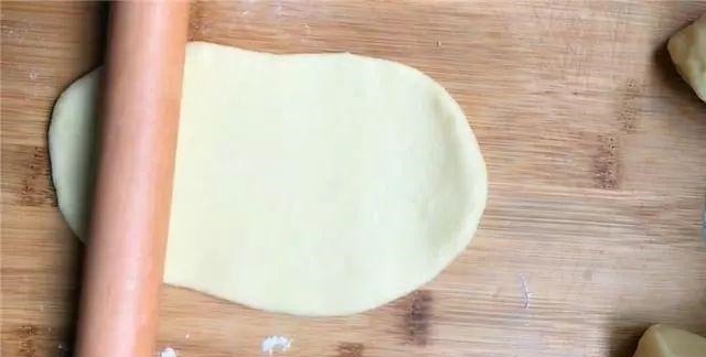 电饭锅做早餐面包的配方,比蒸馒头还香甜,学会可以做给家人吃!