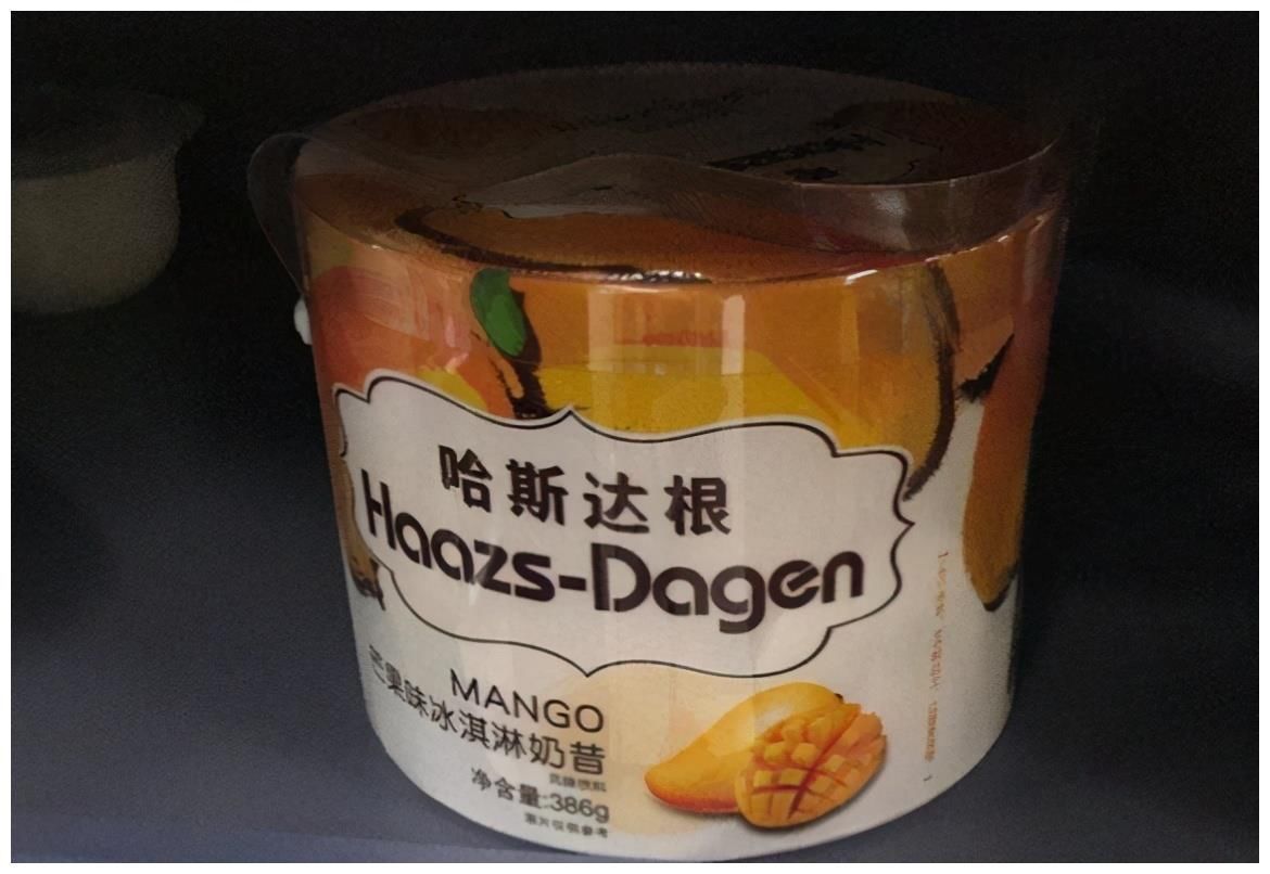 “山寨”雪糕有多猖狂?一字之差考验吃货眼力,盗版老冰棍太好笑
