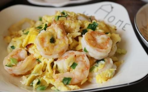 女婿第一次上门,丈母娘花100元做了4菜1汤,道道有深意