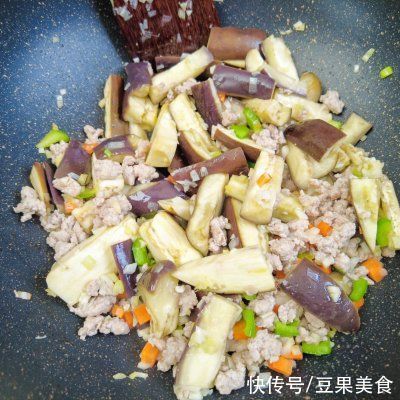 脾胃虚寒|茄子肉末面 这样做茄子孩子超爱吃
