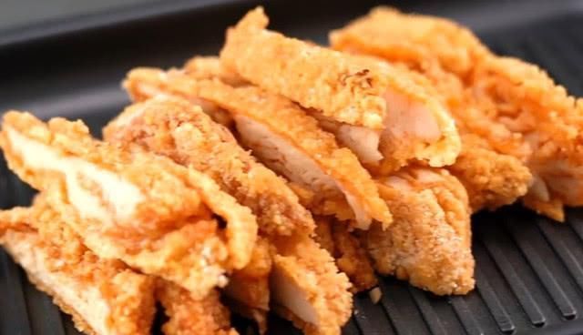 炸鸡排|只需要20元,吃上一大盆真正的“正新鸡排”,以后不用点外卖了