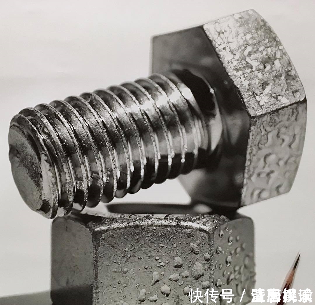 放大10倍&他画超写实画直逼冷军,细节放大10倍,网友:这不是照片吧!