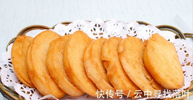 馒头片|炸馒头片,不要再裹蛋液了,加上关键1味料,出锅又酥又脆不吸油!