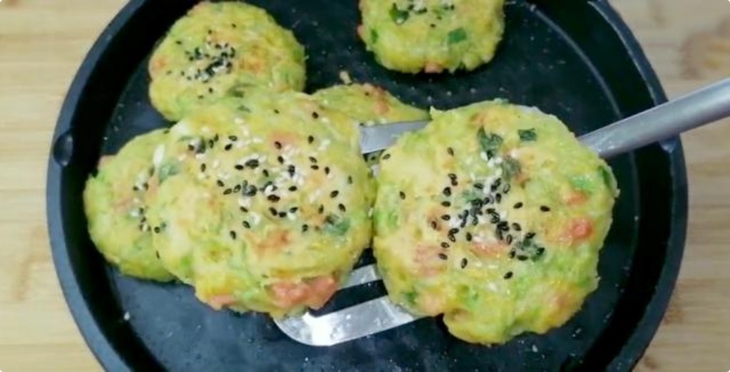 上桌|不炒不煮,萝卜新吃法,全家人都喜欢,还没上桌就抢光了!