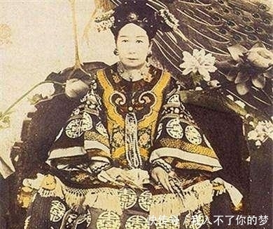 中国|这八位是世界历史上最强大的女人,前两名是中国人,后人褒贬不一