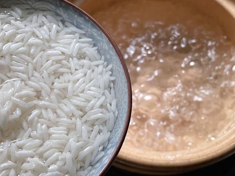 养胃就要多喝粥，冬瓜肉末粥适合全家，一碗下肚浑身舒服