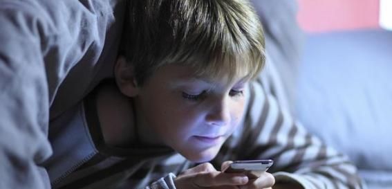 孩子|孩子总想玩游戏,家长别急着阻止,掌握背后逻辑思维,转利为弊