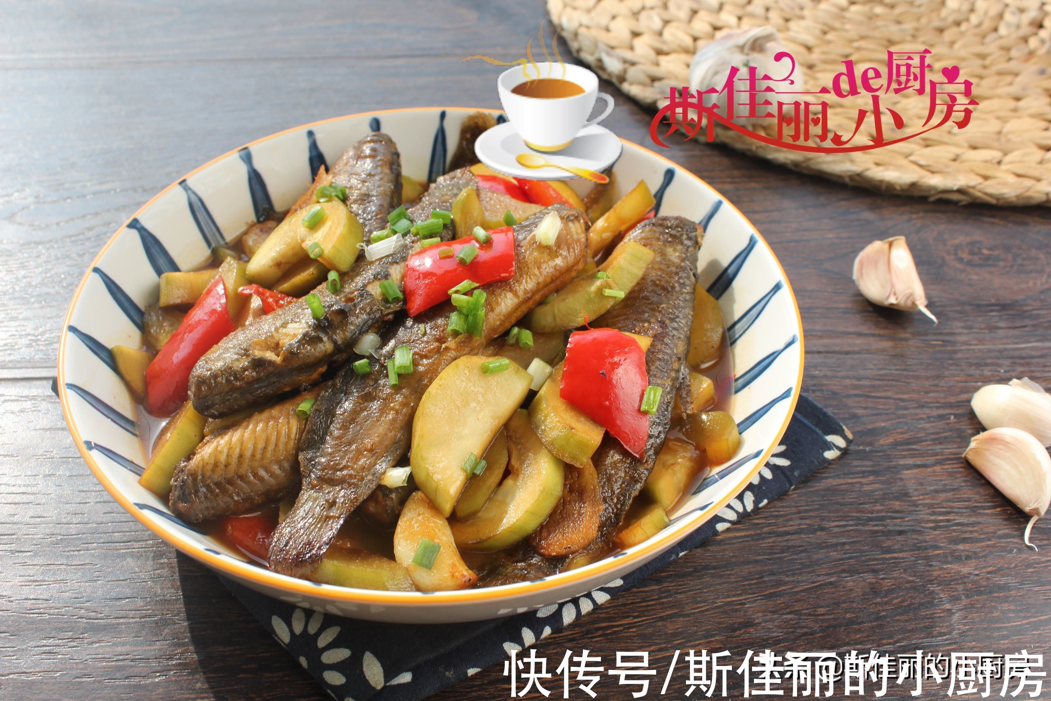 泥鳅|秋天吃牛羊肉不如吃它，13元1斤炖上一锅滋补润燥又解馋，太香了