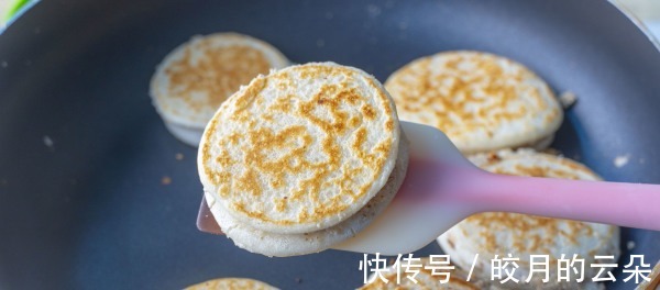 牛奶10种新鲜做法，软软糯糯，解馋又好吃，上桌抢光！