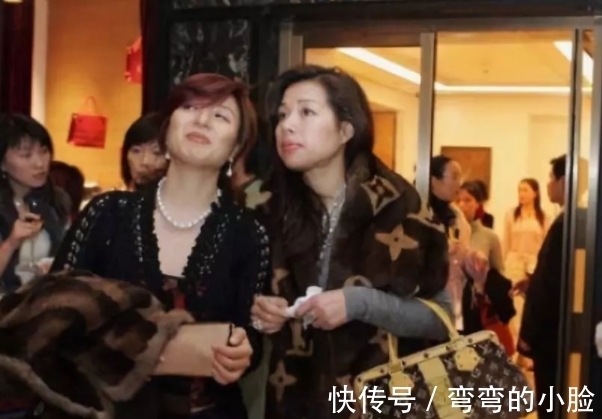 奢侈!作家梁文道:奢华在我国走得太快了,教养已经快跟不上它了