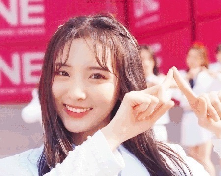 手撕|手撕金主,惊呆鹿晗,仗着美貌还没出道就这么狂,不怕翻车吗