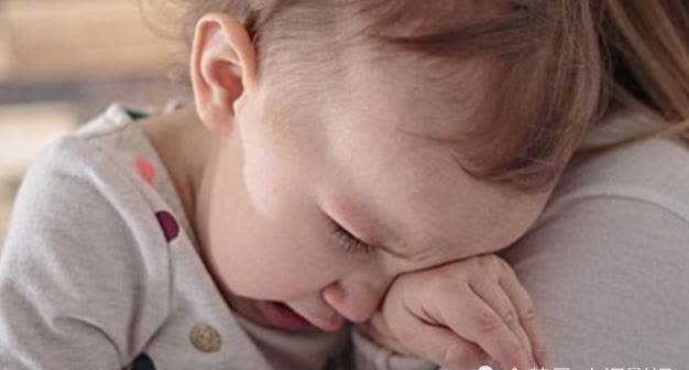 孩子|孩子总能看到大人看不到的东西?父母别自己吓自己,有这4个原因