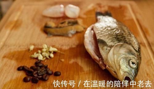 碱性食物|女性不想老得快，常吃碱性食物，美容养颜，皮肤更水灵，50不显老