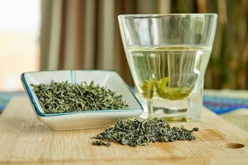 想要睡眠好，记得做到睡前三不碰、睡觉三不带