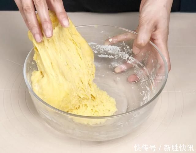 美容|一碗面粉，几个鸡蛋，蒸一蒸就出锅，美容抗衰老，比蛋糕还美味