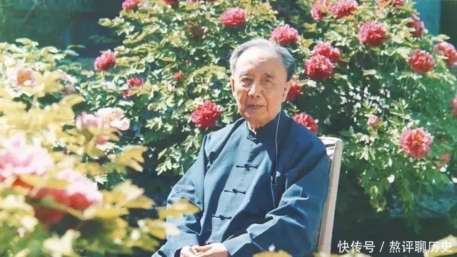 看不起|你凭什么看不起郭沫若?