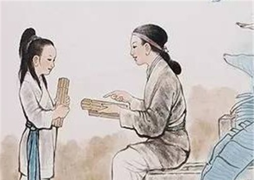 俗语“儿子像娘,金砖砌墙”,其实说女儿的下半句,才是真正精髓