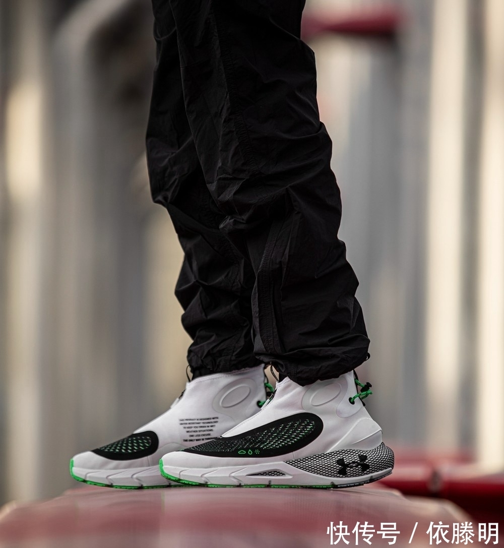 原价 这月买鞋花了 2W 多!一双 Nike 血亏!但有个市价翻 5 倍!