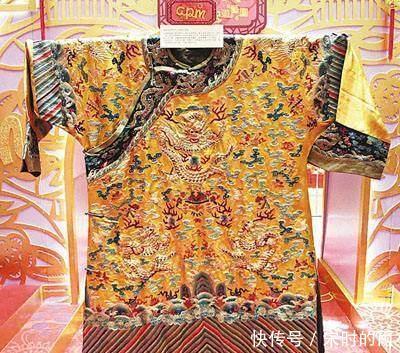 竟成|孙殿英在慈禧墓中发现一件贴身物,嫌太脏扔了,几十年后竟成国宝!