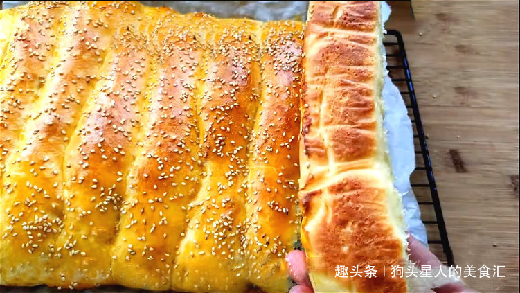 教你真正懒人面包做法，不用揉面，不用黄油，出炉拉丝又柔软