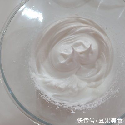 我奶奶教我的原味纸杯小蛋糕的技巧，一定要加它才好吃