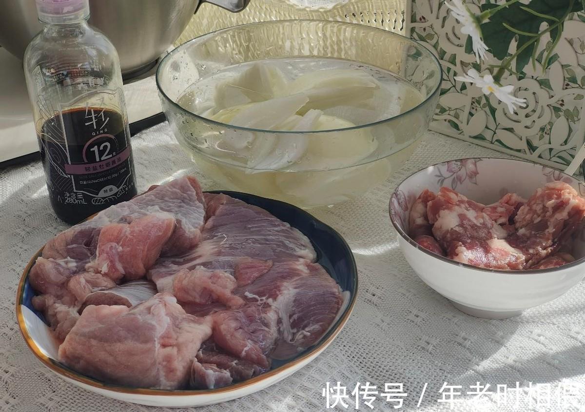 牛肉水饺|牛肉水饺好吃有窍门，教你调馅，做出来又香又嫩，咬一口直爆汁