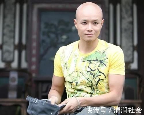 乐嘉:从金牌主持人到消失在荧幕前,他到底做了什么?