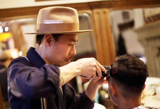 理发店|29岁男子脑溢血离世，医生2种粗粮吃错，血管或堵到严丝合缝