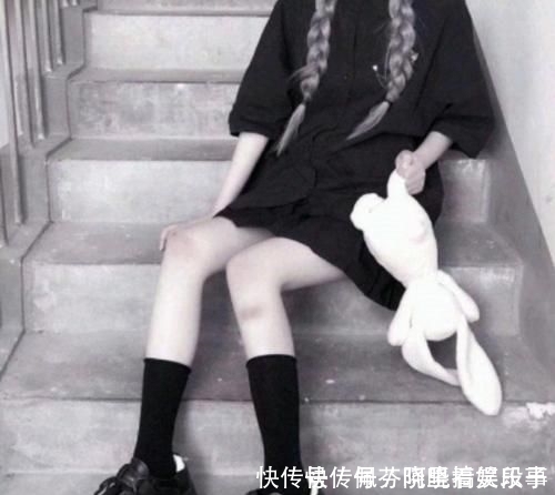 大长腿|学生党久坐“腿粗”这3个动作让你“坐着瘦”,小仙女快学起来