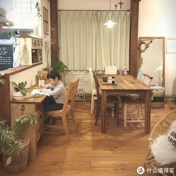 二手房|曹大头 篇四:一分钱不花就多出个厨房,有这好事?