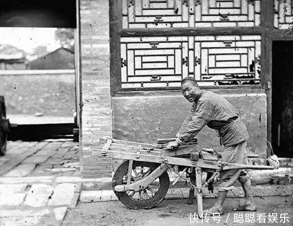 老照片|外国人拍下的老照片：清朝贵族小姐出嫁全过程，新娘打扮很别致！