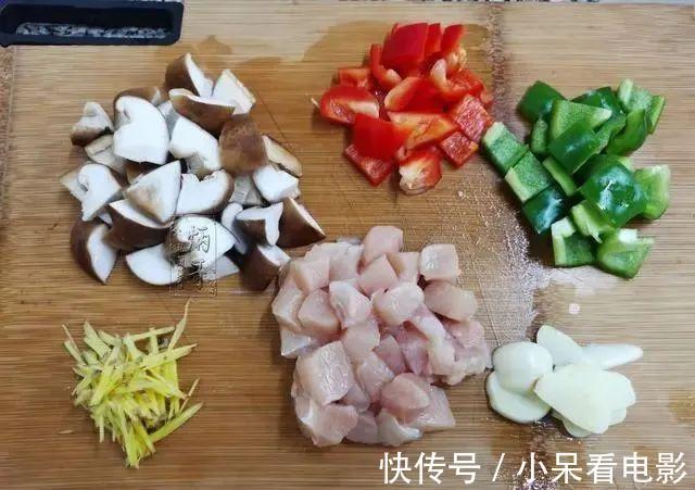 鸡丁|身边的天然“叶酸”,女人经常吃,子宫干净了,气色就好,真好看