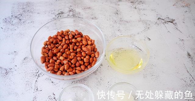 想吃花生酱不用买，自己在家也能做，纯天然的更健康！