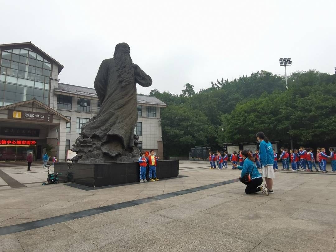 青山绿水|青山绿水间感受张大千的艺术人生丨寻找成渝文旅新地标