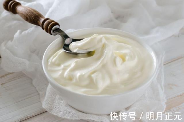 喝牛奶|有糖尿病的人，尽量多吃2种食物，可能会“降低”血糖