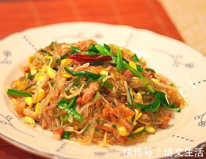 冬笋|美食推荐：冬笋炒虾球，蒜蓉粉丝蒸虾，茶树菇牛柳，黄豆芽炒粉条