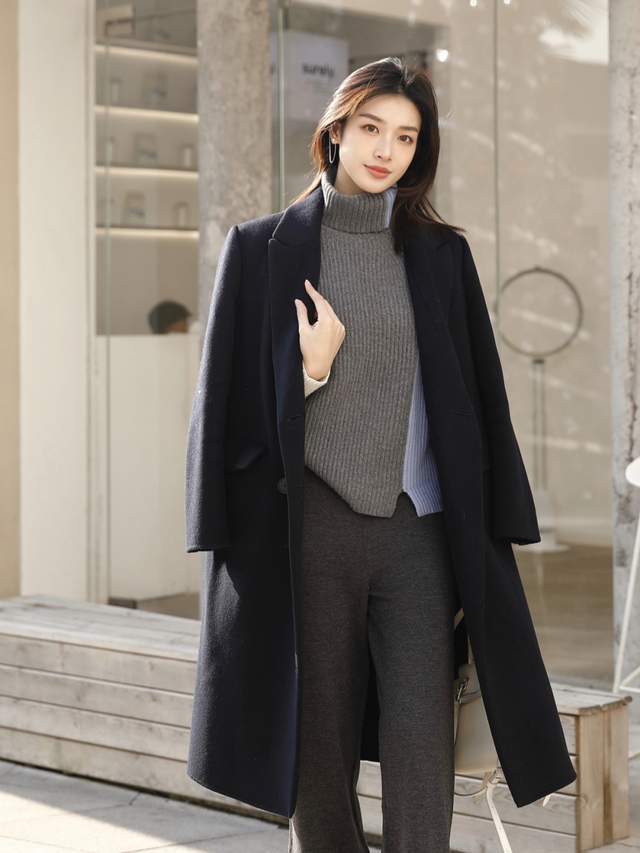 高跟鞋|今年秋天的首选大衣，这4个款式高级又大方，不管怎么穿都显贵