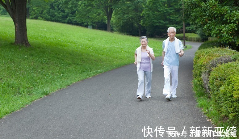 踮脚|50岁后，进入“养寿期”，有8大表现的人，恭喜你，有长寿资本