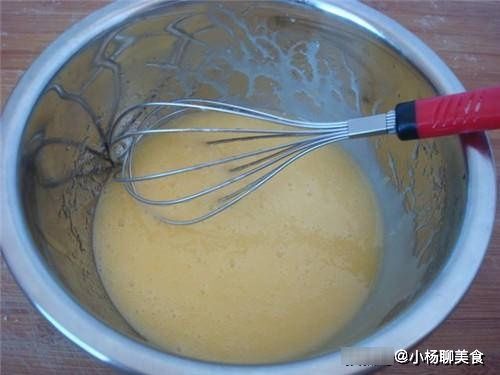 它香甜脆酥,是小时候最爱的点心,只要面粉一搅一拌,好吃零难度