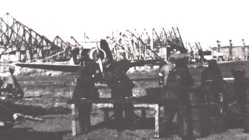 培养了一批优秀飞行员,刘玉堤也是其学生